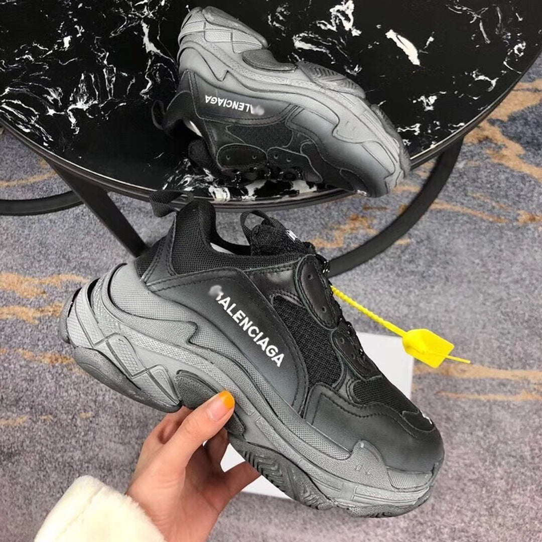 Limited Edition Couple's Style Shoe